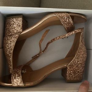 Sparkly rose gold short dress shoes